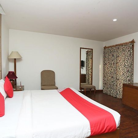Oyo 27008 Paradise Gateway Hotel Srinagar  Luaran gambar