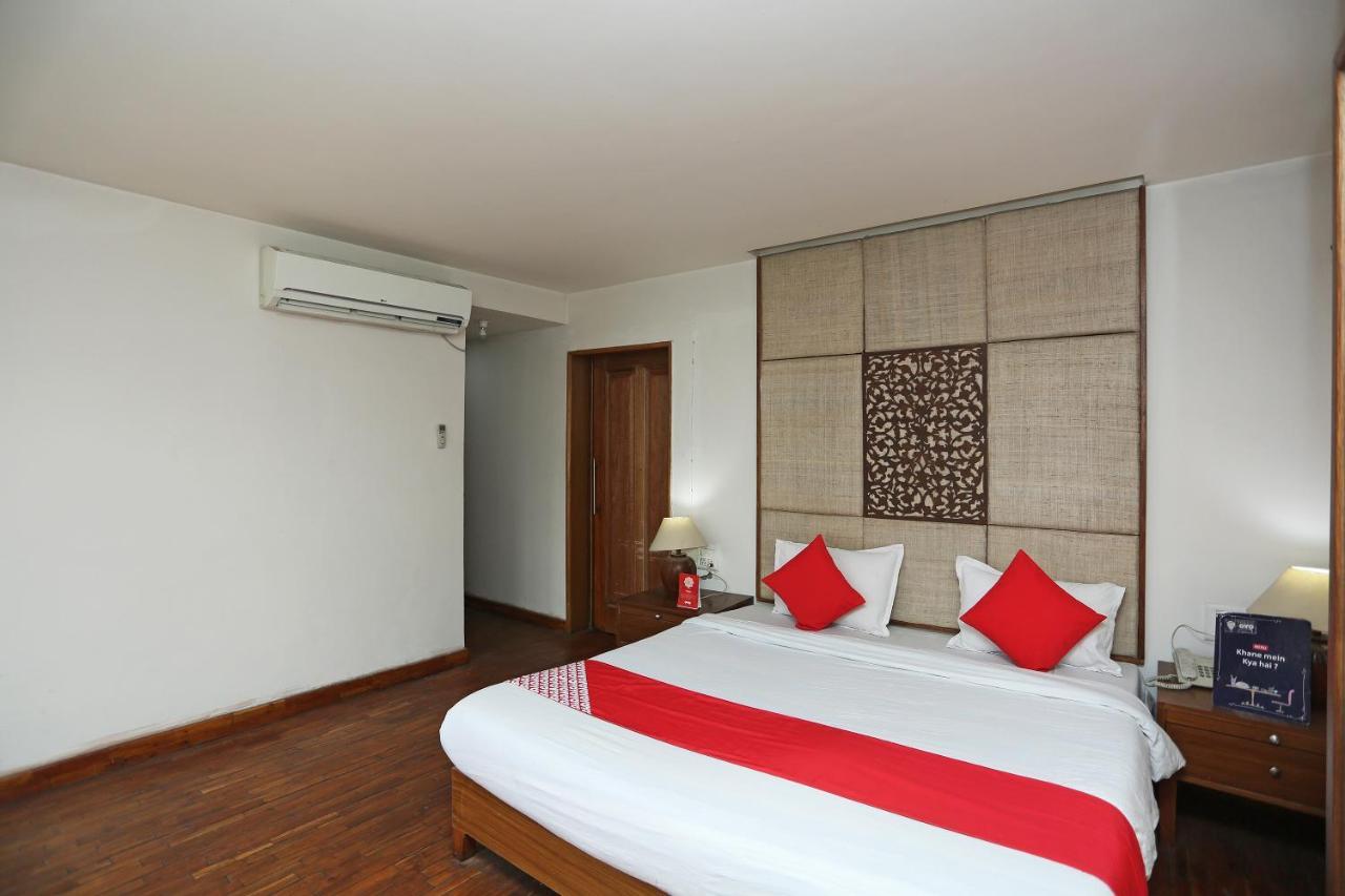 Oyo 27008 Paradise Gateway Hotel Srinagar  Luaran gambar
