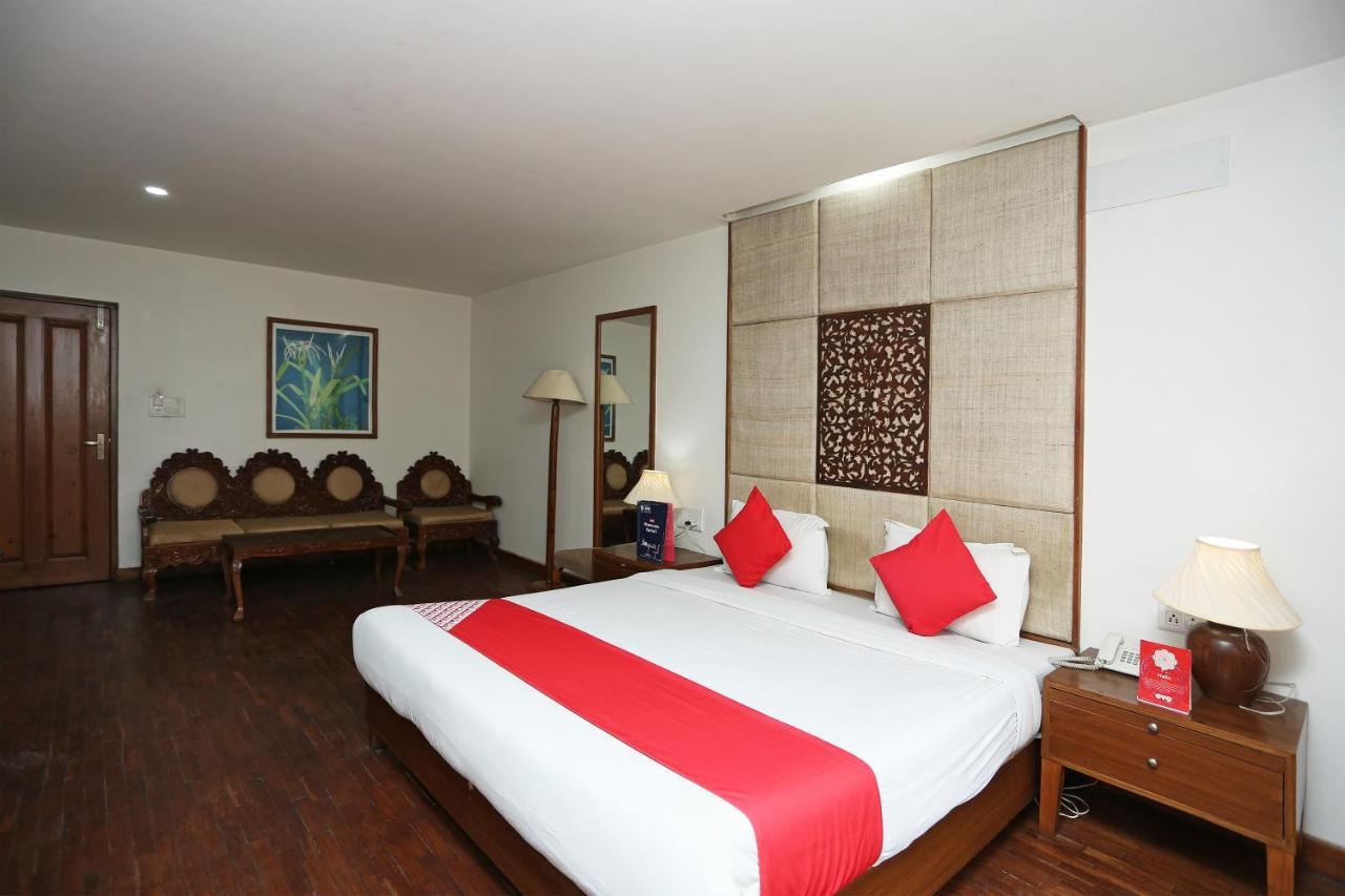 Oyo 27008 Paradise Gateway Hotel Srinagar  Luaran gambar